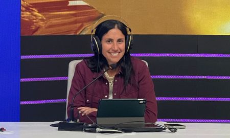 Titi Barletta en su bloque Habituate por AIRE. Titi Barletta en su bloque Habituate por AIRE.