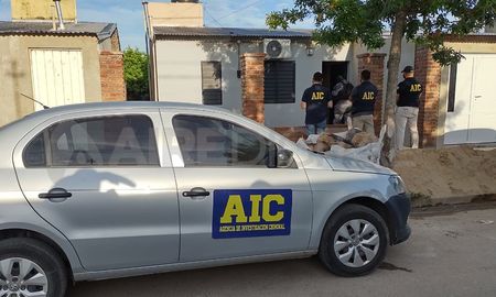 Las detenciones fueron tras cuatro allanamientos que desplegó la Agencia de Investigación Criminal. Las detenciones fueron tras cuatro allanamientos que desplegó la Agencia de Investigación Criminal.