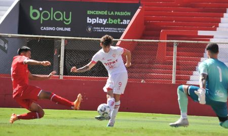 Jerónimo Domina, marcó el gol que le permitió volver a la victoria en la reserva de Unión. Jerónimo Domina, marcó el gol que le permitió volver a la victoria en la reserva de Unión.