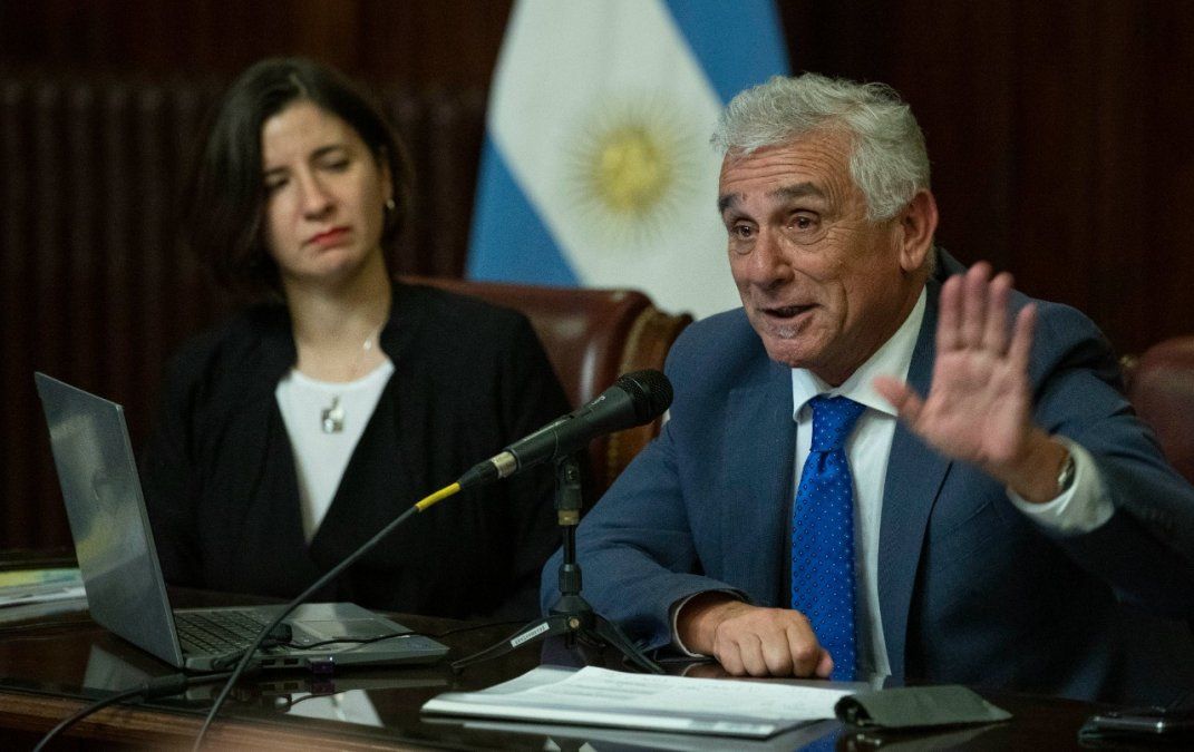 El secretario de Justicia de la Provincia de Santa Fe, Gabriel Somaglia, presentó en abril presentó un proyecto para que el sistema penal juvenil se adecúe al sistema acusatorio.