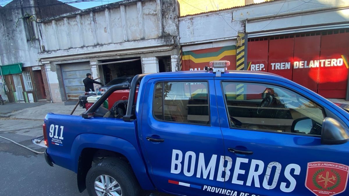 Bomberos zapadores trabajaron en el lugar. Bomberos zapadores trabajaron en el lugar.