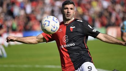 Tras su último paso por Colón, Emmanuel Gigliotti anunció su retiro del fútbol profesional