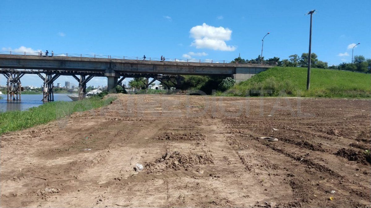 La tierra fue removida sin ninguna autorización ni estudio de impacto ambiental.