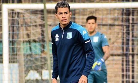 Julián López, de Racing, dio positivo de coronavirus y se perderá la final de la Copa de la Liga entre Colón de Santa Fe y la Academia. Julián López, de Racing, dio positivo de coronavirus y se perderá la final de la Copa de la Liga entre Colón de Santa Fe y la Academia.