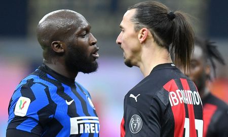 Romelu Lukaku y Zlatan Ibrahimovic se cruzaron en el clásico Milan-Inter por Copa Italia. Romelu Lukaku y Zlatan Ibrahimovic se cruzaron en el clásico Milan-Inter por Copa Italia.