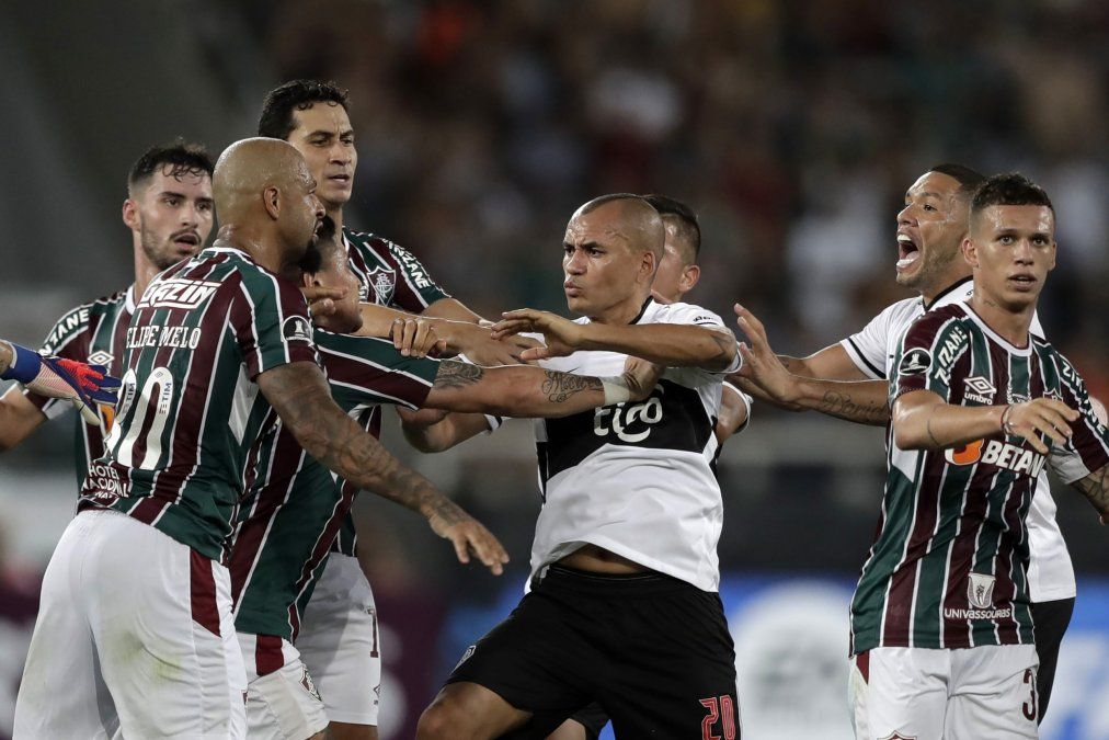 Fluminense se preparó para jugar la Copa Conmebol Libertadores, pero quedó eliminado en el repechaje y será rival del Club Atlético Unión en la Conmebol Sudamericana.