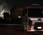 La víctima tenía 44 años y fue atropellada por otro camión mientras esperaba descargar en Terminal 6. La víctima tenía 44 años y fue atropellada por otro camión mientras esperaba descargar en Terminal 6.