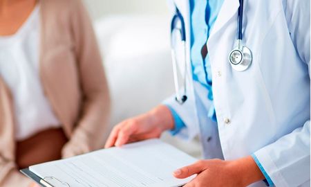 La médica Natalia Kienast, ginecóloga y obstetra del CEMIC, indicó que hubo un 70% menos de consultas. La médica Natalia Kienast, ginecóloga y obstetra del CEMIC, indicó que hubo un 70% menos de consultas.