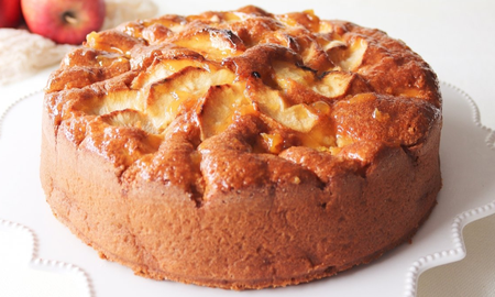 la receta facil para hacer bizcochuelo de manzana y yogur para la merienda la receta facil para hacer bizcochuelo de manzana y yogur para la merienda
