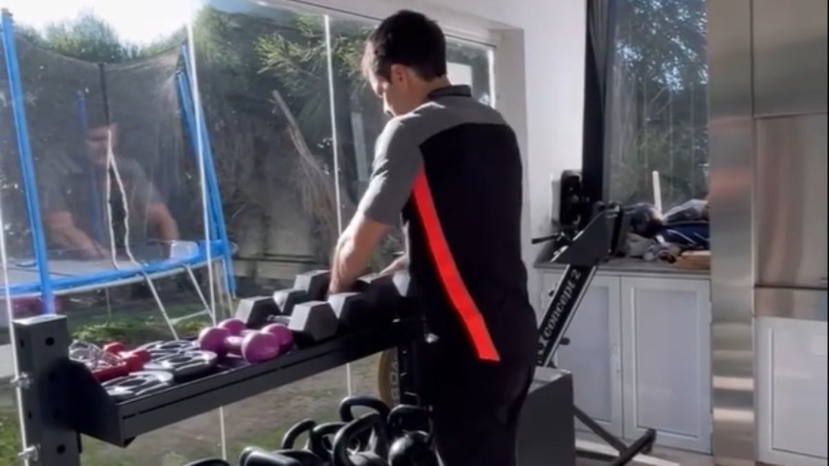 Uno de los espacios más concurridos por el actor es el gimnasio privado, el cual cuenta con salida al jardín.