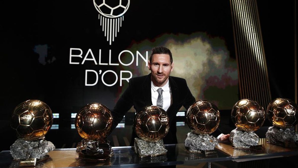 Lionel Messi va por el séptimo Balón de Oro en una temporada teñida de celeste y blanco