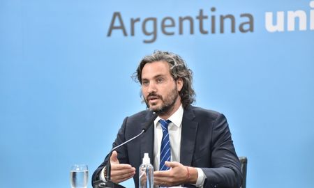 El Jefe de Gabinete resultó negativo en su test de covid-19 tras tener contacto con la nueva ministra de Salud. El Jefe de Gabinete resultó negativo en su test de covid-19 tras tener contacto con la nueva ministra de Salud.