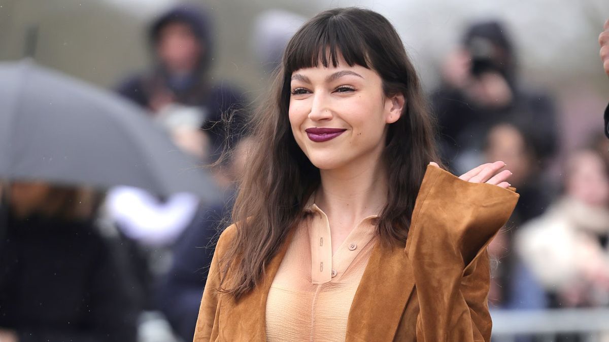 La protagonista de La Casa de Papel presentó oficialmente su nueva etapa con una postal cargada de ternura.