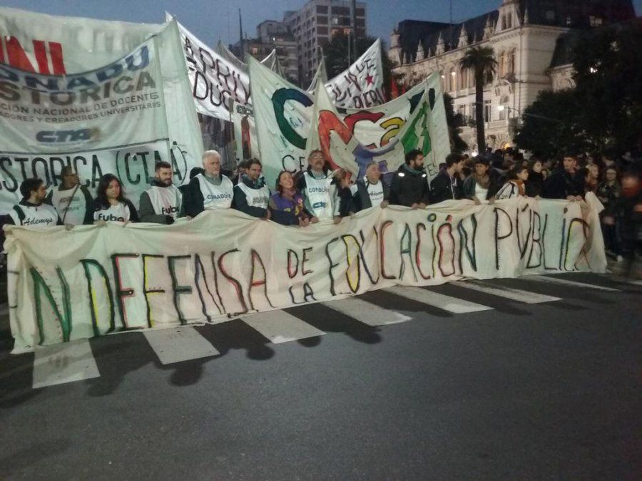 Paritaria Docente Universitaria: el gobierno mantuvo la oferta de 15%