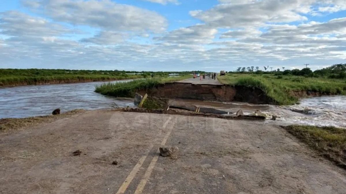 El paso de la ruta quedó totalmente inhabilitado tras el colapso.&nbsp;
