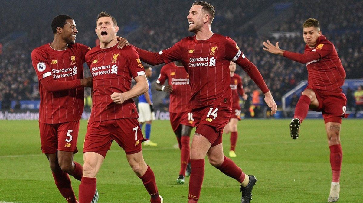 Liverpool goleó a Leicester City y es más líder que nunca