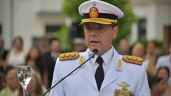 La llegada de Carlos Presti al Ministerio de Defensa traería aparejada inminentes cambios en las cúpulas de las Fuerzas Armadas: el Ejército, la Armada y la Fuerza Aérea.
