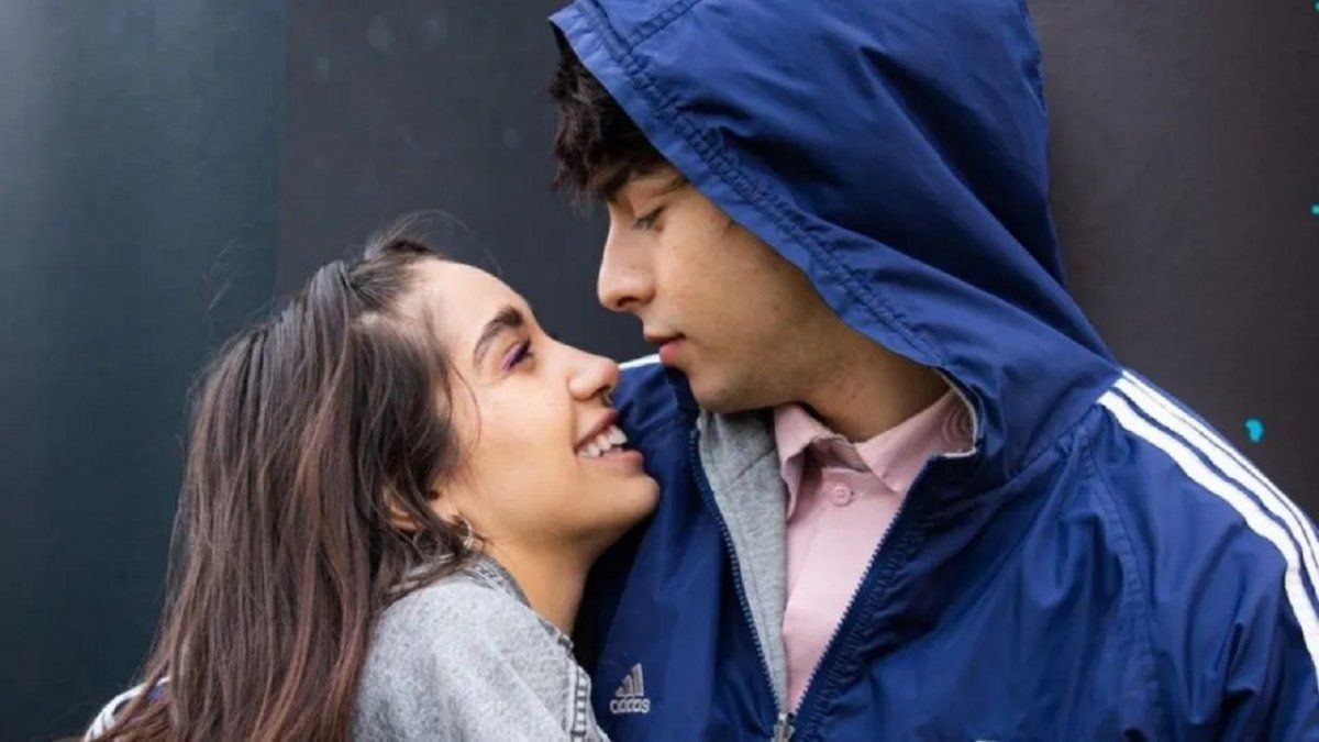 Los fanáticos de los artistas estallaron en las redes cuando vieron juntos a los cantantes.&nbsp;