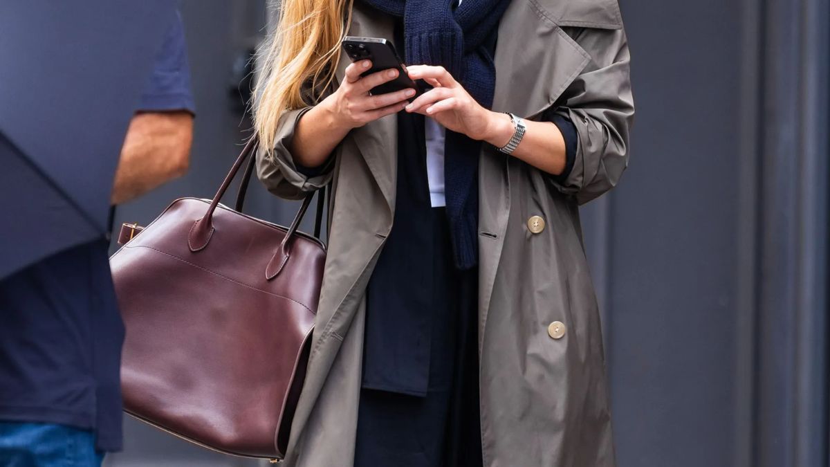 Los bolsos de gran tamaño se imponen como el accesorio fundamental para definir el estilo en 2026.