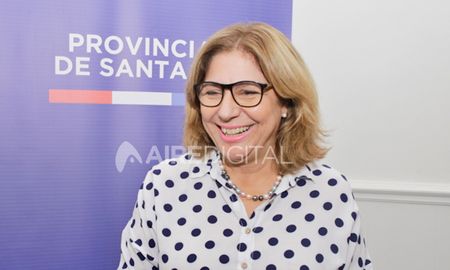 salud: con la presencia de gines gonzalez garcia, asume martorano como ministra salud: con la presencia de gines gonzalez garcia, asume martorano como ministra
