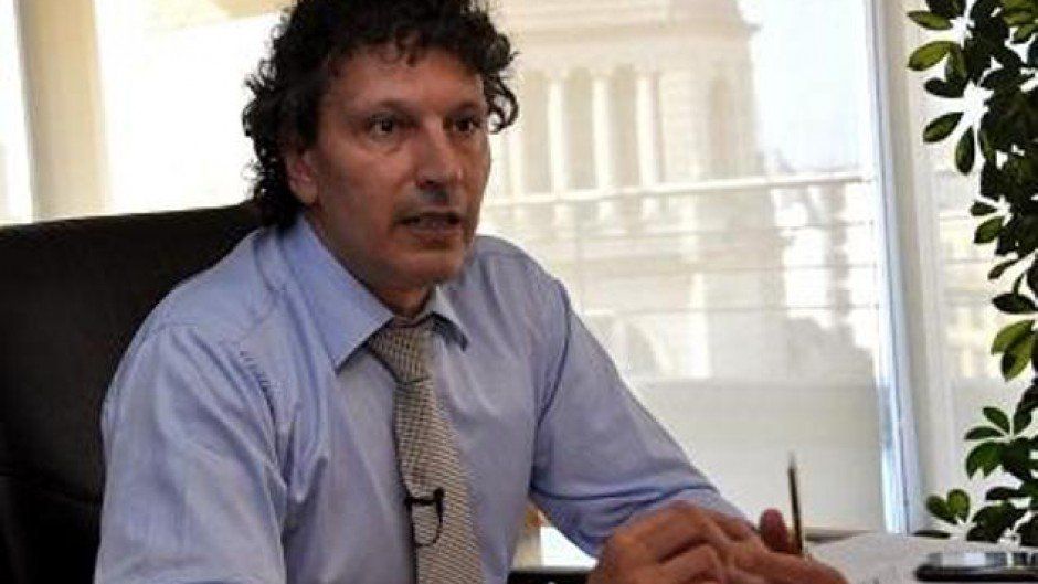 Luciano Di Cesare suena como reemplazo de Martín Rodríguez, el n°2 de PAMI, tras el viaje junto a Luana Volnovich al Caribe.