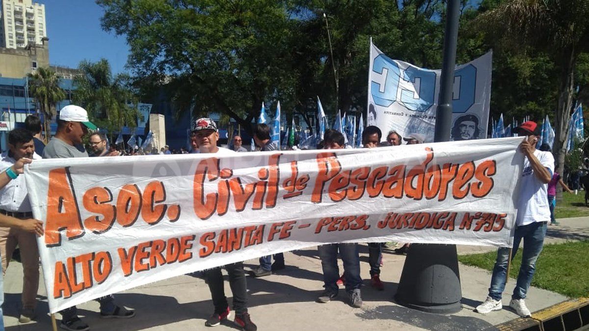 La Asociación Civil de Pescadores de Santa Fe emitió un comunicado denunciando la agresión que sufrió su presidente, Jesús Pérez.