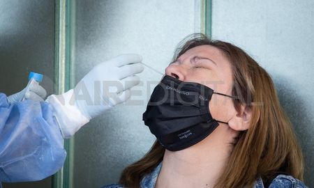 Recomiendan seguir teniendo los cuidados sanitarios por la cuarta ola de coronavirus. Recomiendan seguir teniendo los cuidados sanitarios por la cuarta ola de coronavirus.