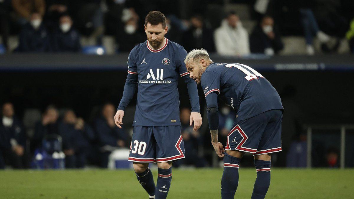 Lionel Messi y Neymar fueron abucheados por los hinchas del Paris  Saint-Germain