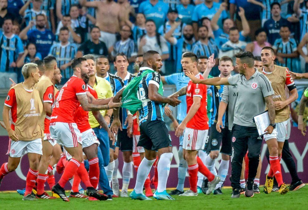 Por el coronavirus, vuelven a prohibir los entrenamientos del Inter y Gremio de Porto Alegre