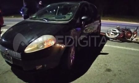 accidente en recreo: chocaron un auto y una moto sobre la ruta n° 11 accidente en recreo: chocaron un auto y una moto sobre la ruta n° 11