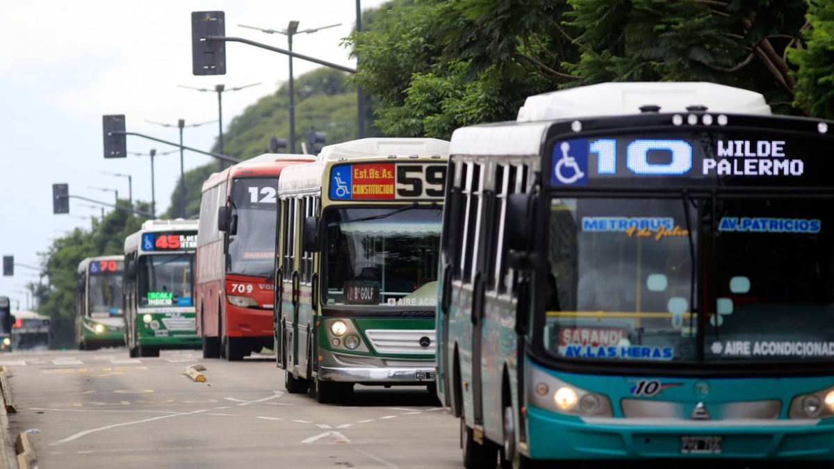 Colectivos de Buenos Aires. Colectivos de Buenos Aires.