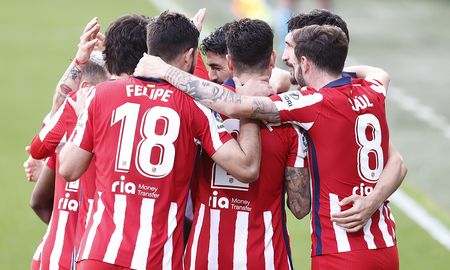 El Atlético de Madrid derrotó al Cádiz por 4-2 y estira su ventaja como líder de LaLiga de España a diez puntos del Real Madrid. El Atlético de Madrid derrotó al Cádiz por 4-2 y estira su ventaja como líder de LaLiga de España a diez puntos del Real Madrid.