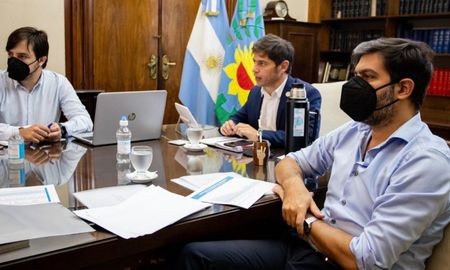 Al igual que ocurrió el año pasado, desde el Amba (zona urbana conformada por la Ciudad de Buenos Aires y 40 municipios de la provincia de Buenos Aires) el virus se esparce luego hacia el interior del país. Al igual que ocurrió el año pasado, desde el Amba (zona urbana conformada por la Ciudad de Buenos Aires y 40 municipios de la provincia de Buenos Aires) el virus se esparce luego hacia el interior del país.