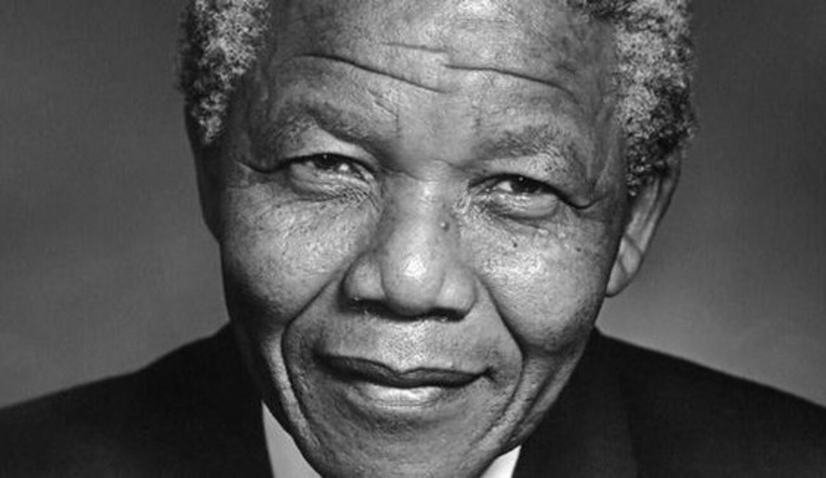 Efemérides del 5 de diciembre: en 2013 fallece Nelson Mandela