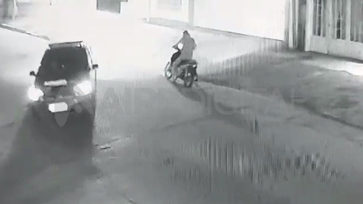 Uno de los ladrones fue sorprendido por la policía pero logró escapar.&nbsp;