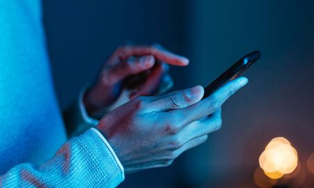 Esta es la mejor forma de darle una nueva vida a tu celular viejo: cómo convertirlo en cámara de seguridad Esta es la mejor forma de darle una nueva vida a tu celular viejo: cómo convertirlo en cámara de seguridad