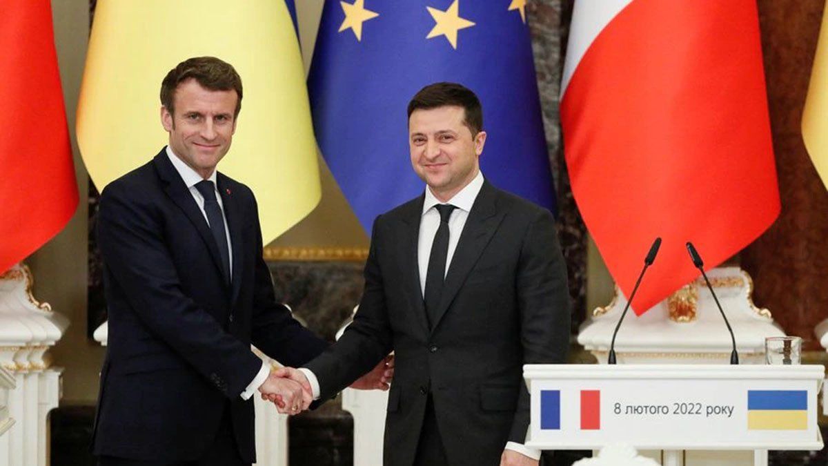 Ambos mandatarios también discutieron sobre el camino de Ucrania hacia su formalización como candidato a la Unión Europea.