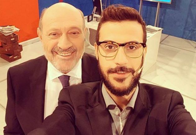 ¡Da miedo! El increíble vídeo de Diego Leuco nadando con tiburones