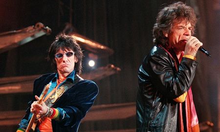 Unas de las canciones más famosas de The Rolling Stones, fue inspirada por el jardinero de Keith Richards. Unas de las canciones más famosas de The Rolling Stones, fue inspirada por el jardinero de Keith Richards.