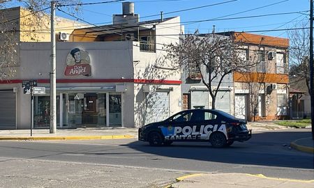 El hombre falleció en las inmediaciones de Aristóbulo del Valle y Quintana. El hombre falleció en las inmediaciones de Aristóbulo del Valle y Quintana.