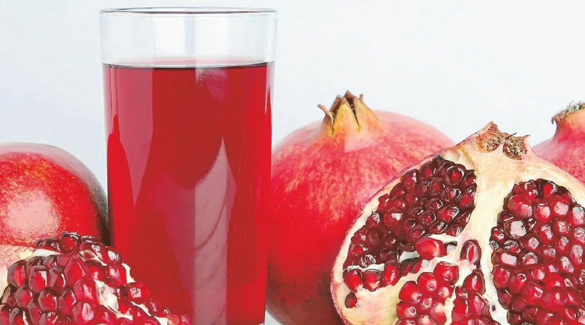Además de tantas virtudes, el jugo de granada es un antiinflamatorio poderoso debido a su alta concentración de antioxidantes.