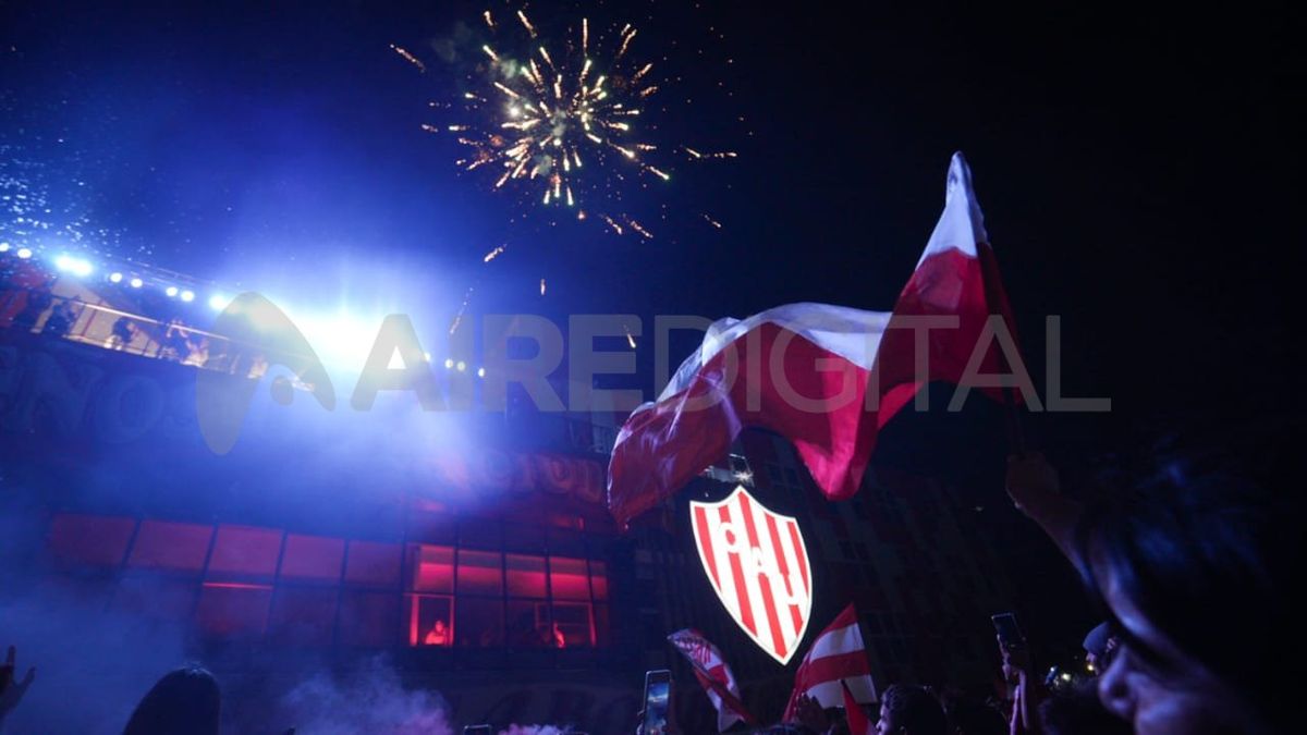 Unión celebra sus 118 años de vida con una gran fiesta en la sede del club