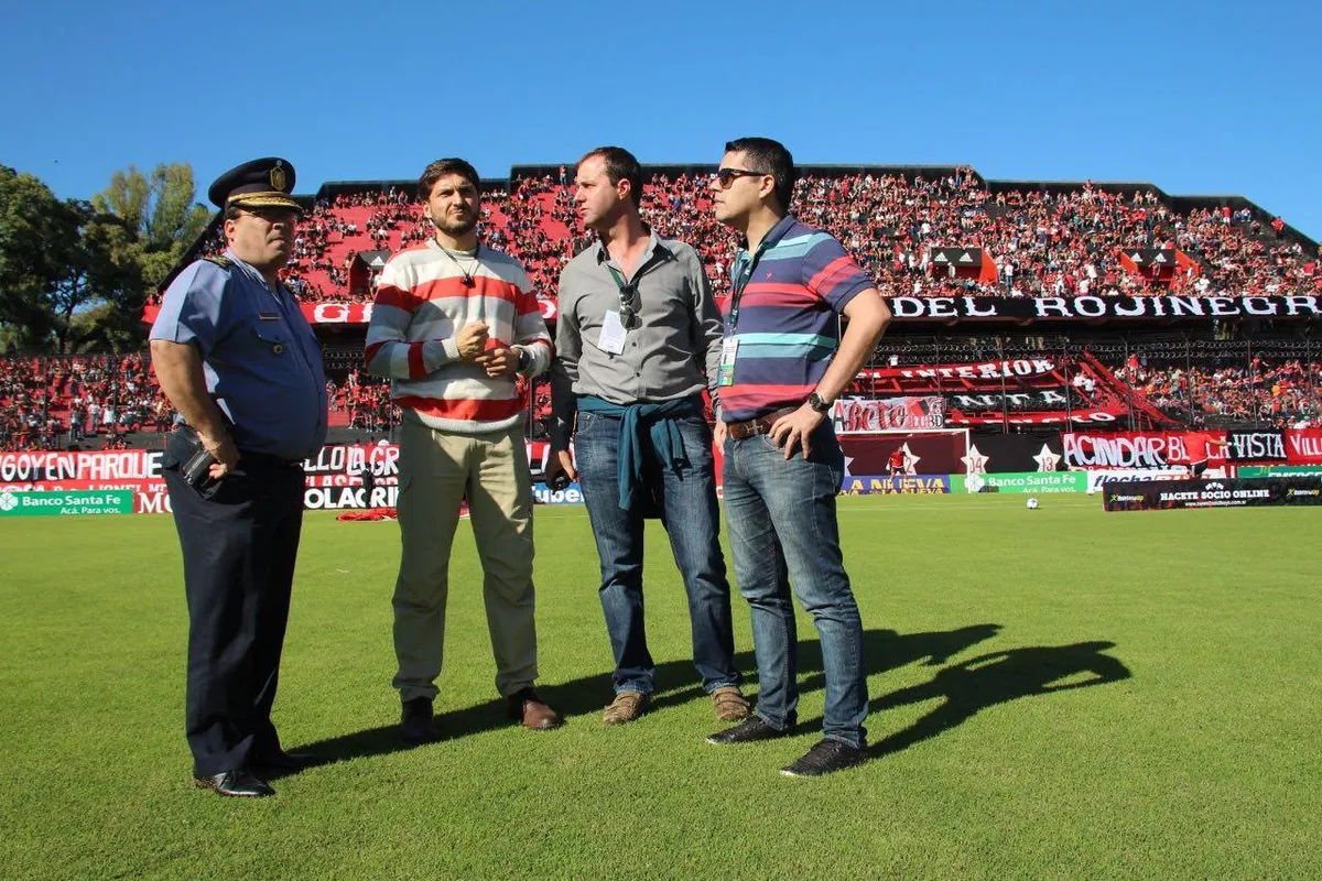 Maximiliano Pullaro tiene un equipo preferido en el fútbol argentino.