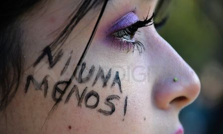 Desde la Plaza del Soldado hasta Casa de Gobierno: otro 3J pidiendo Ni una menos Desde la Plaza del Soldado hasta Casa de Gobierno: otro 3J pidiendo Ni una menos