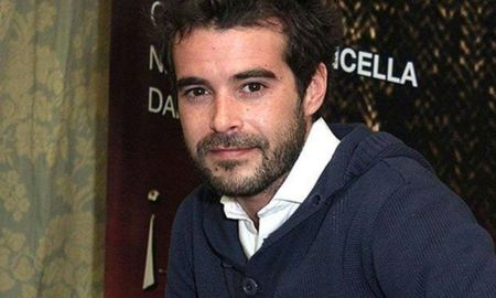 Nicolás Cabré, otra vez enamorado. Nicolás Cabré, otra vez enamorado.