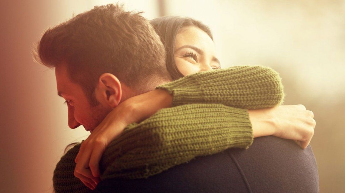 Cómo mantener a tu pareja interesada, según su signo del zodiaco