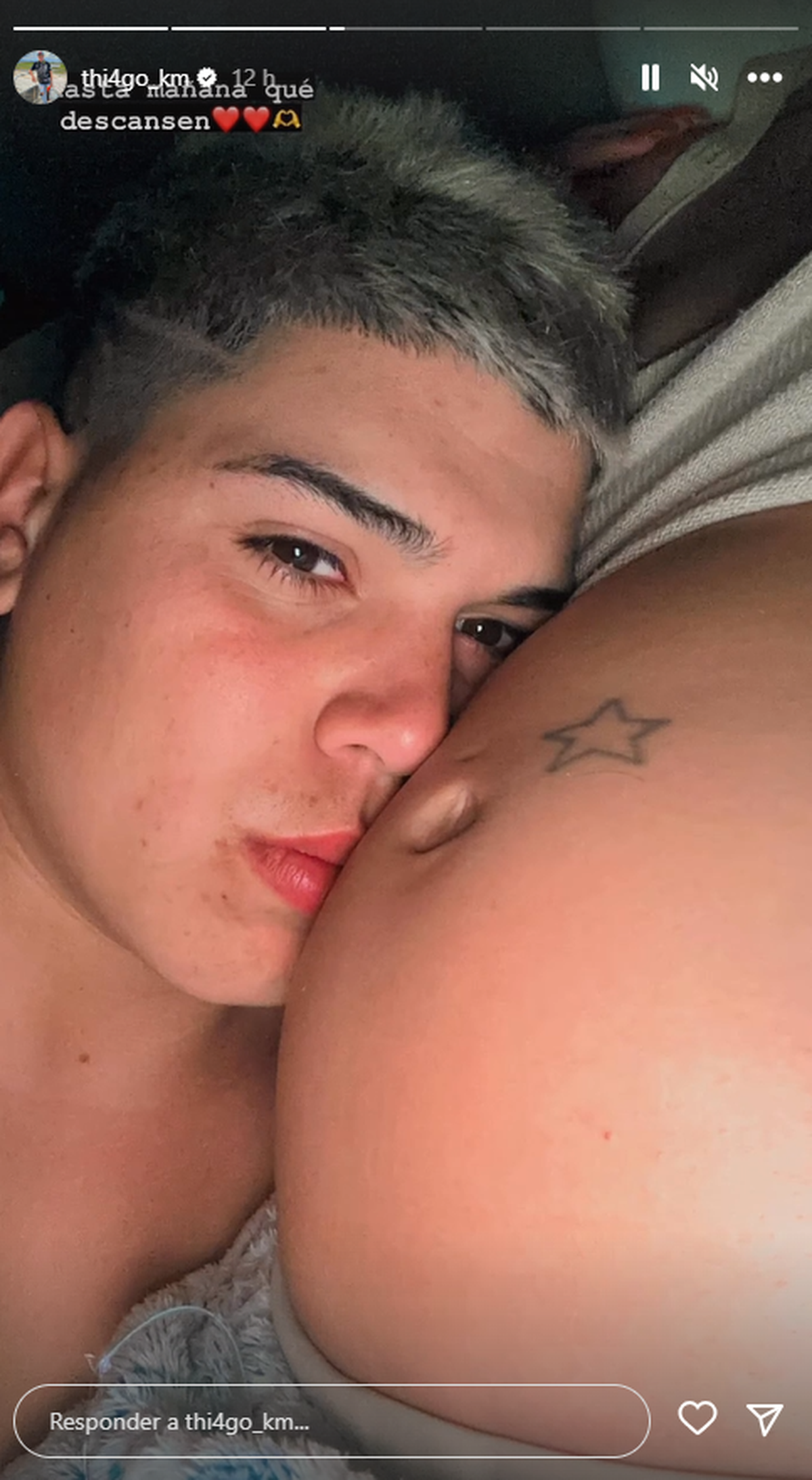 La tierna foto que publicó Thiago Medina con Daniela Celis. La tierna foto que publicó Thiago Medina con Daniela Celis.