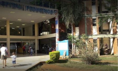 Un bebé tragó frutas de ligustro, estuvo en coma cuatro días y murió