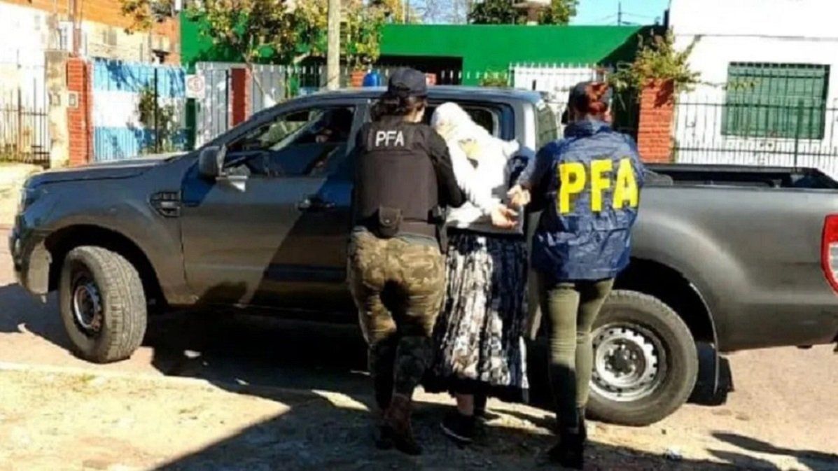 Una mujer de 33 a&ntilde;os y su pareja de 38 fueron detenidos