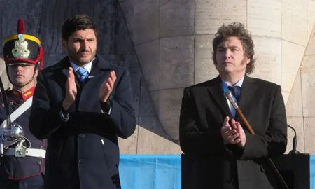 Maximiliano Pullaro se expresó en redes sociales tras las elecciones en Buenos Aires en la que Frente Patria se impuso sobre la Libertad Avanza. Maximiliano Pullaro se expresó en redes sociales tras las elecciones en Buenos Aires en la que Frente Patria se impuso sobre la Libertad Avanza.